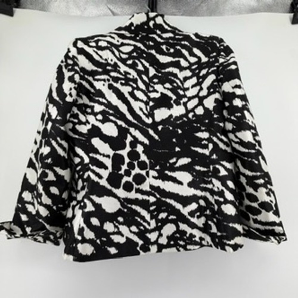 Suit Studio Kasper Blazer Womens 10 Black White Abstract Animal Print Jacket - Picture 2 of 8